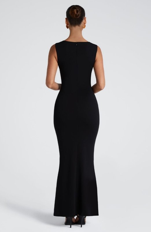 Women's Elegant Bodycon Maxi Dress | Sleek Square Neckline Formal Evening Gown - Velshara store