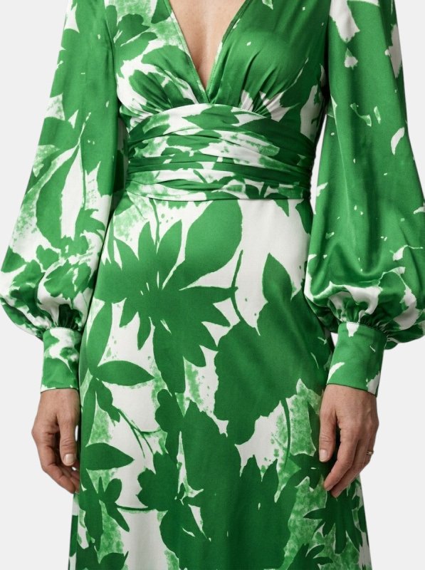 Women's Flowing Fabric Maxi Dress | Elegant Defined Waist Long Sleeve Summer Dress - Velshara store