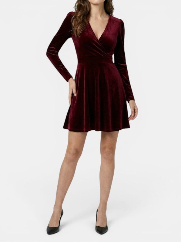 Women's Luxurious Velvet Flare Dress | Elegant Red Evening Gown for Formal Occasions - Velshara store