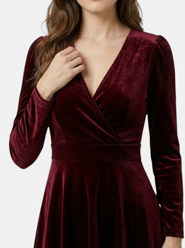 Women's Luxurious Velvet Flare Dress | Elegant Red Evening Gown for Formal Occasions - Velshara store