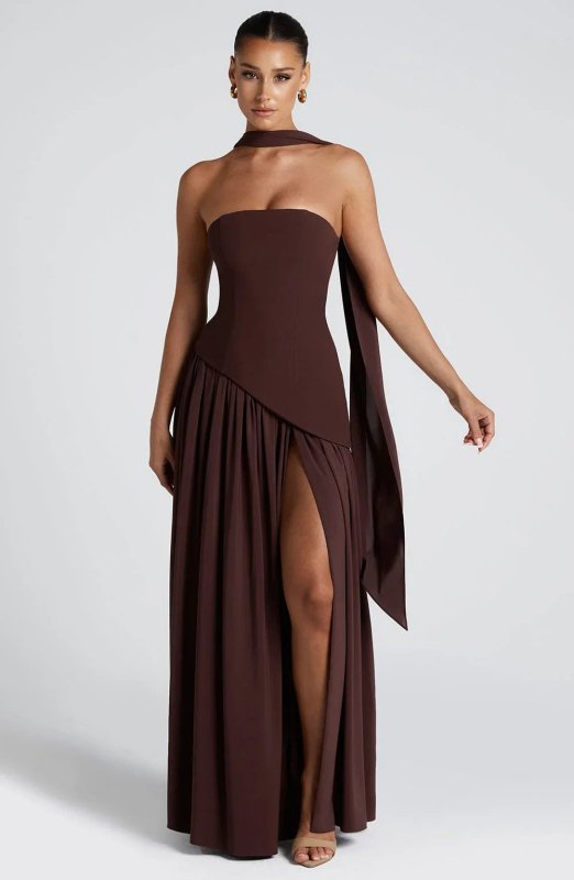 Women's Structured Polyester Cocktail Dress | Elegant Strapless High Slit Design - Velshara store
