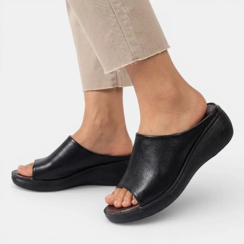 Women's Synthetic Cushioned Slide Sandals | Elegant Comfortable Summer Footwear - Velshara store